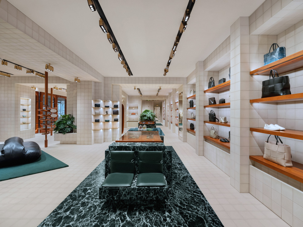 Bottega veneta emporium shop